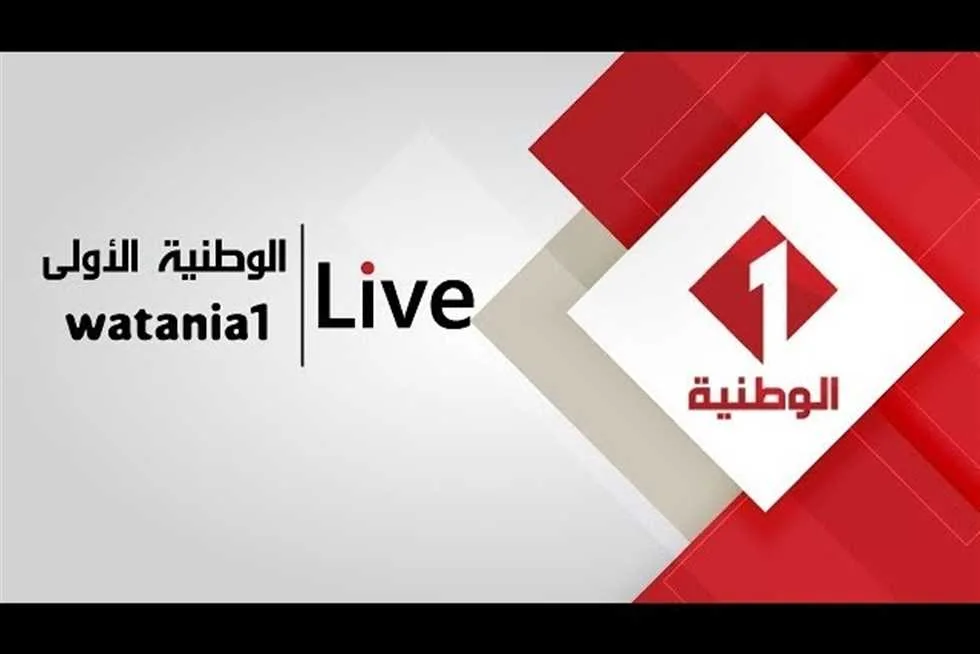 لماذا علم تركيا يشبه علم تونس: الرموز العثمانية وتاريخ الاعتماد عام 1831