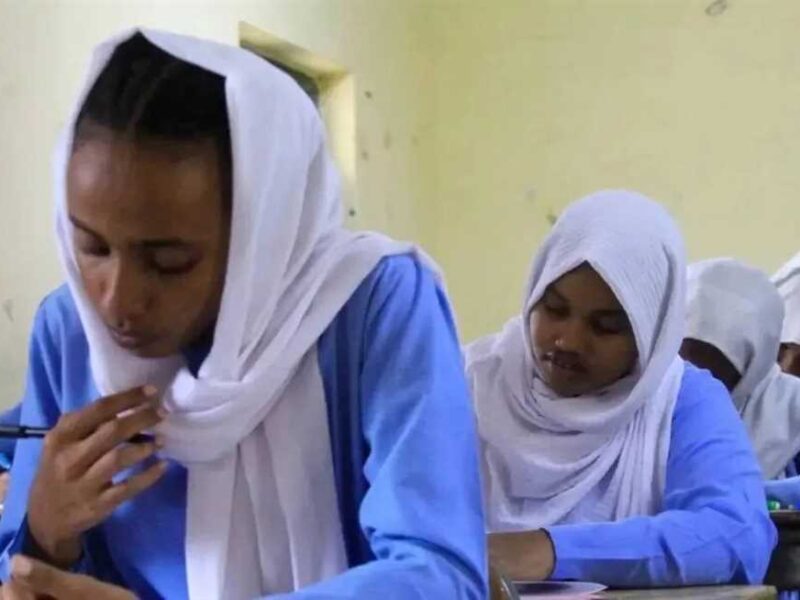 أعرف الحقيقة.. تأجيل امتحانات الشهادة السودانية